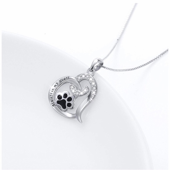 925 Sterling Silver Dog Paw Print Pendent & Chain - Picture 5 of 5
